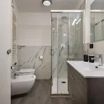 La Corte Milanese - Bocconi, Navigli & Duomo Apartamento *