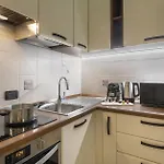 Apartamento La Corte Milanese - Bocconi, Navigli & Duomo