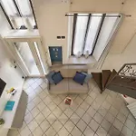 La Corte Milanese - Bocconi, Navigli & Duomo *